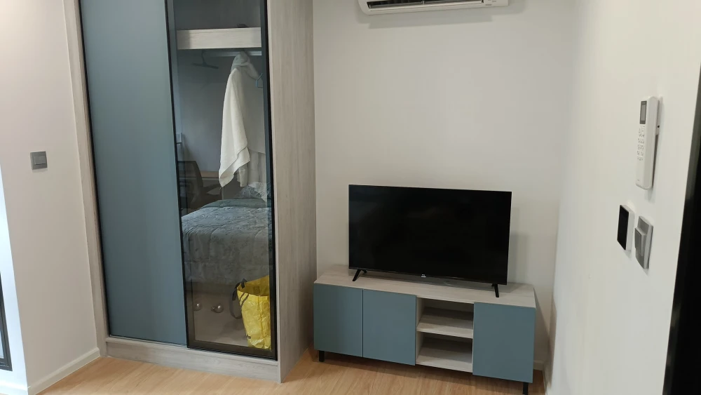 For rent Atmoz Kanaal Rangsit, 2nd floor, view inside, fully furnished room, nice to live in, book now, don't miss out.
