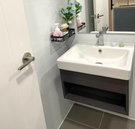 For rent: Atmoz Kanaal Rangsit, 3rd floor, corner unit, fully furnished, comfortable living space. Book now!