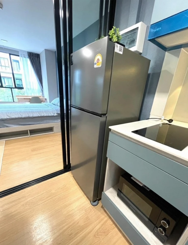 For rent: Atmoz Kanaal Rangsit, 3rd floor, corner unit, fully furnished, comfortable living space. Book now!