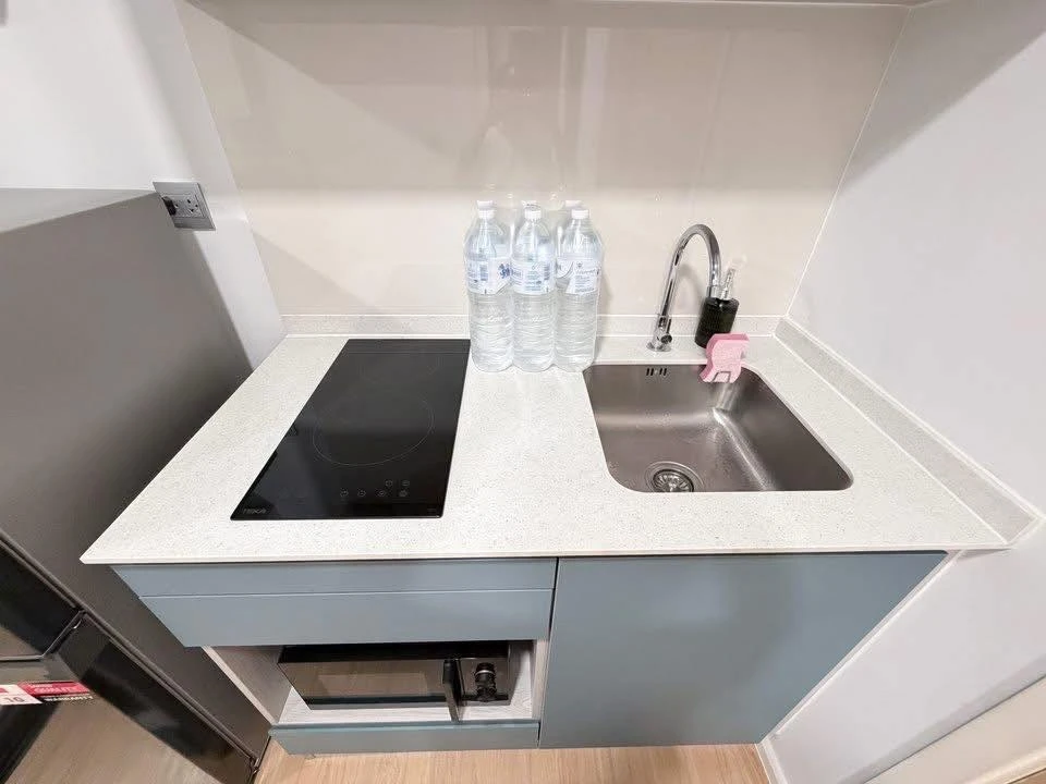 For rent: Atmoz Kanaal Rangsit, 3rd floor. A lovely, fully furnished unit. Book now!