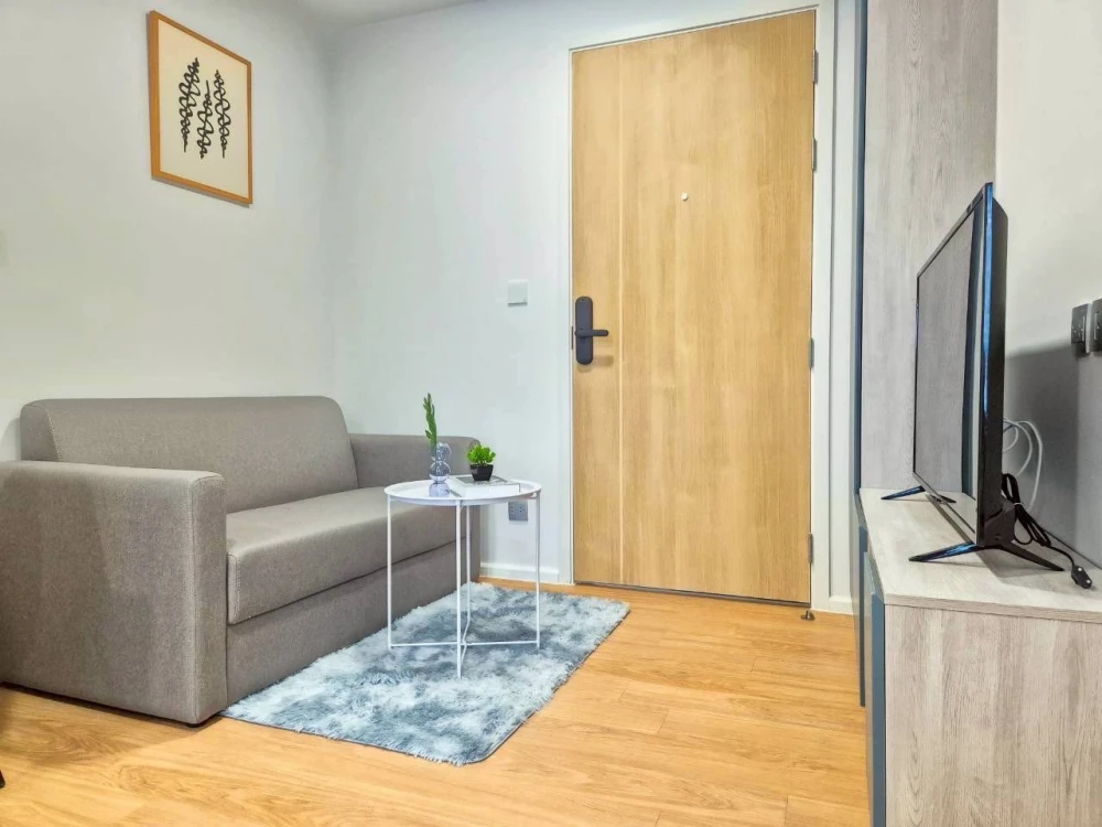 For rent: Atmoz Kanaal Rangsit, 4th floor, beautiful room, fully furnished. If interested, hurry and reserve now!
