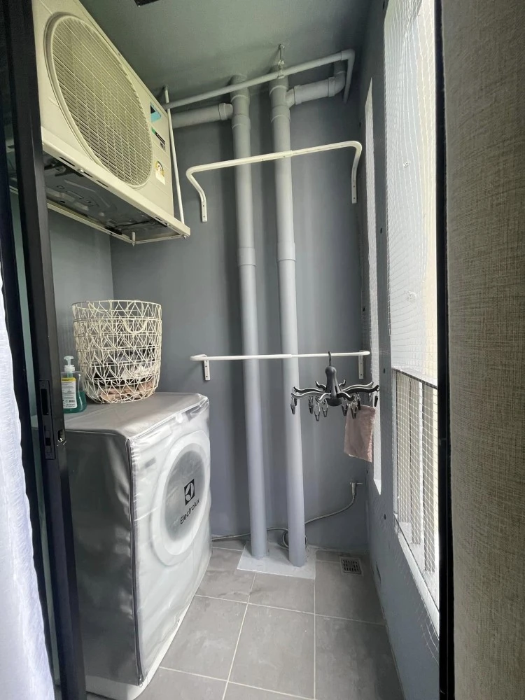 For rent Atmoz Kanaal Rangsit 4th floor, fully furnished room, comes with complete decorations, book now, don't miss it.