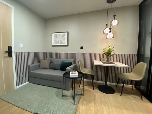 For rent: Atmoz Kanaal Rangsit, 4th floor, fully furnished, beautiful and ready to move in. Book now!