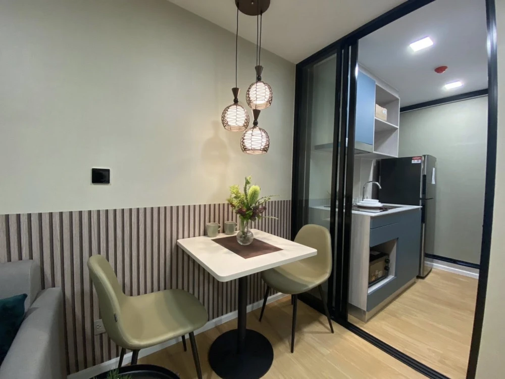 For rent: Atmoz Kanaal Rangsit, 4th floor, fully furnished, beautiful and ready to move in. Book now!