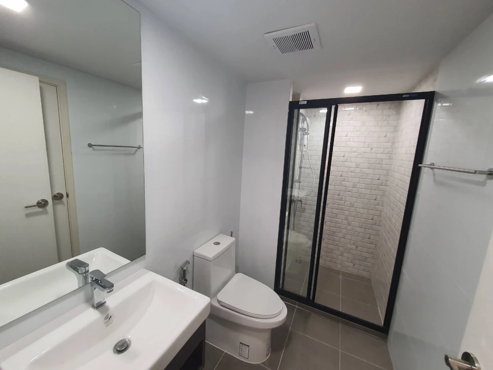 For rent: Atmoz Kanaal Rangsit, 5th floor, nice room, fully furnished, book now, hurry!