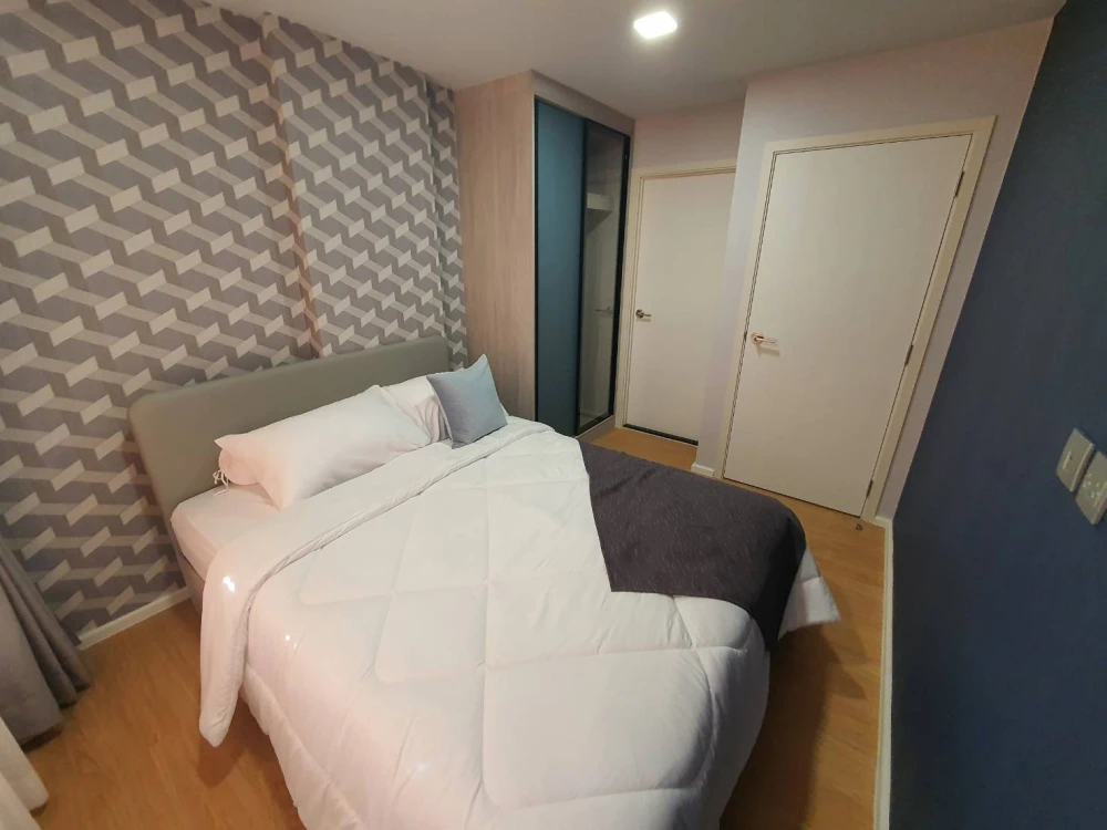 For rent: Atmoz Kanaal Rangsit, 5th floor, nice room, fully furnished, book now, hurry!