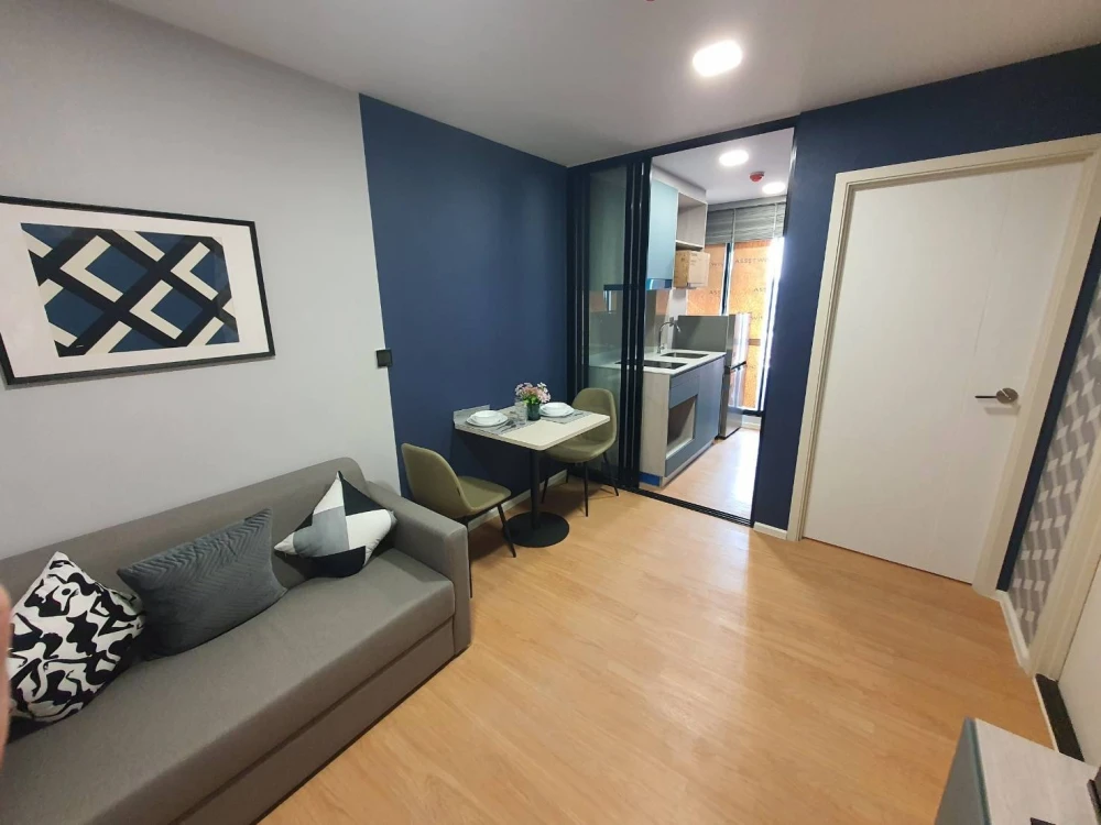 For rent: Atmoz Kanaal Rangsit, 5th floor, nice room, fully furnished, book now, hurry!