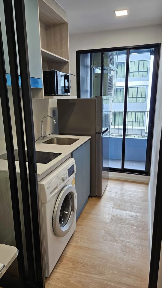 For rent: Atmoz Kanaal Rangsit, 5th floor. Nice, fully furnished unit. Book now! Don't miss out!
