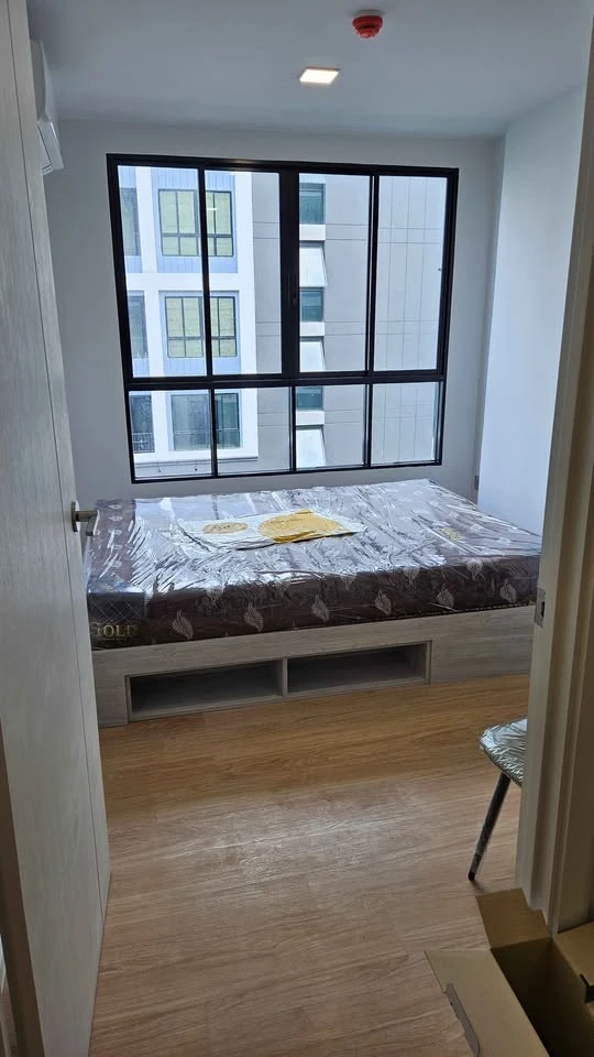 For rent: Atmoz Kanaal Rangsit, 5th floor. Nice, fully furnished unit. Book now! Don't miss out!