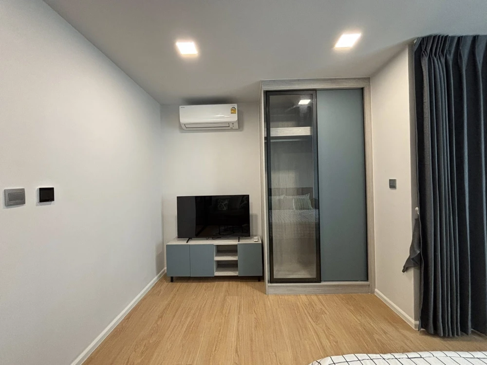 For rent: Atmoz Kanaal Rangsit, 6th floor, nice room, fully furnished, ready to move in. Reserve now, hurry!