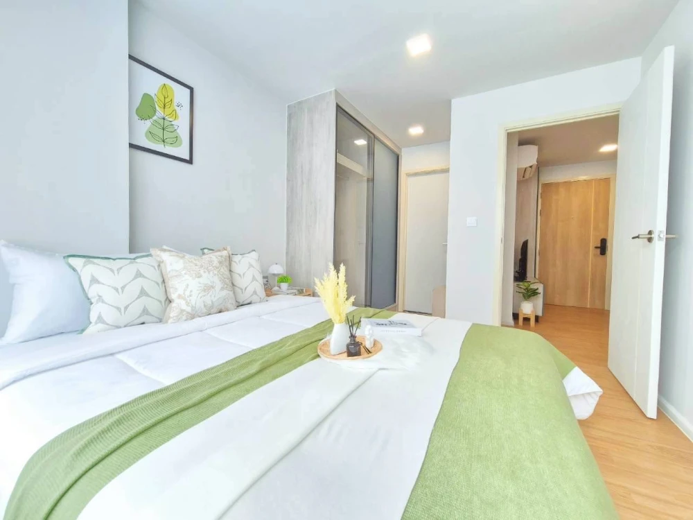 For rent: Atmoz Kanaal Rangsit, 6th floor. Beautifully furnished and ready to move in. Book now!