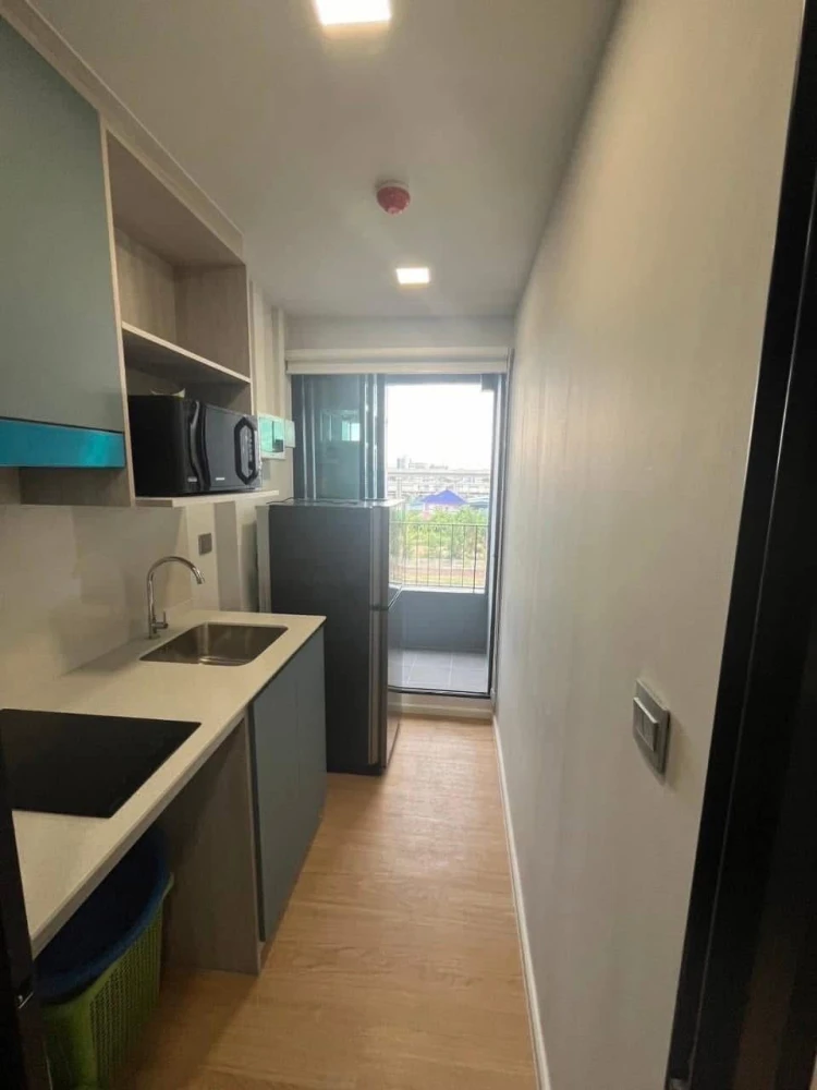 For rent: Atmoz Kanaal Rangsit, 6th floor, fully furnished unit. Very comfortable. Book now! Don't miss out!