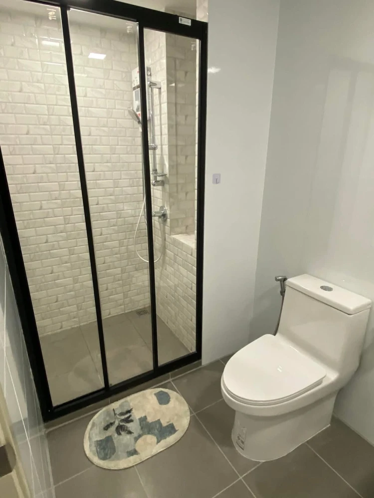 For rent: Atmoz Kanaal Rangsit, 6th floor, fully furnished room, ready to move in. If interested, hurry and reserve now. Don't wait.