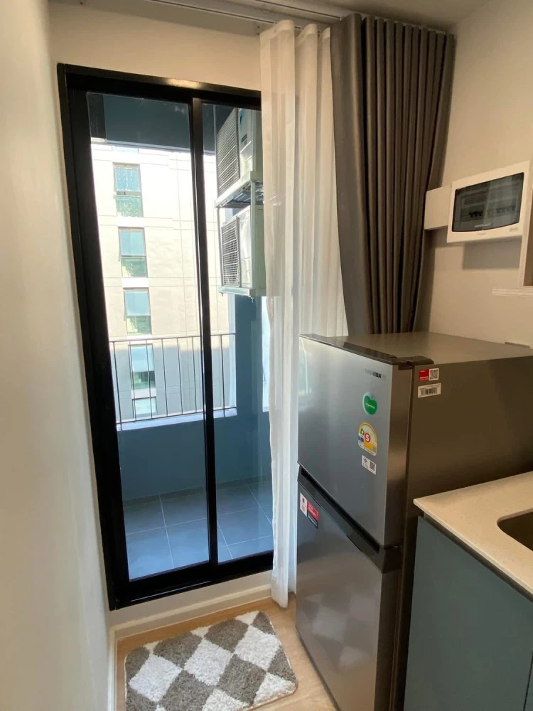 For rent: Atmoz Kanaal Rangsit, 6th floor, fully furnished room, ready to move in. If interested, hurry and reserve now. Don't wait.