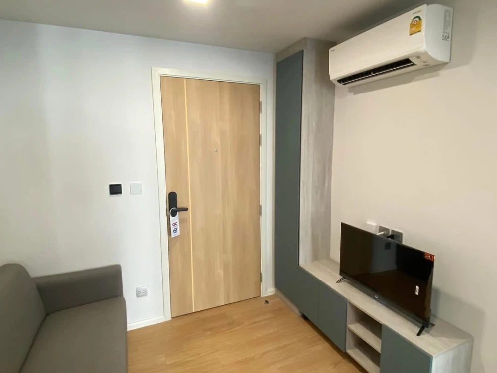 For rent: Atmoz Kanaal Rangsit, 6th floor, fully furnished room, ready to move in. If interested, hurry and reserve now. Don't wait.