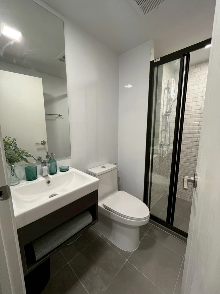 For rent: Atmoz Kanaal Rangsit, 7th floor, city view, fully furnished, book now!