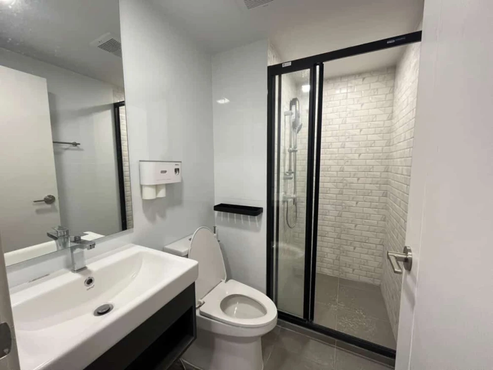 For rent: Atmoz Kanaal Rangsit, 7th floor. A lovely, fully furnished unit. Book now!