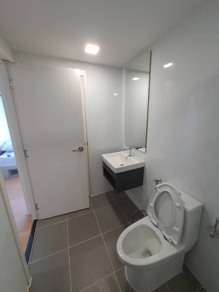 For rent: Atmoz Kanaal Rangsit, riverside view, canal view, complete with electrical appliances, just bring your own luggage and move in.