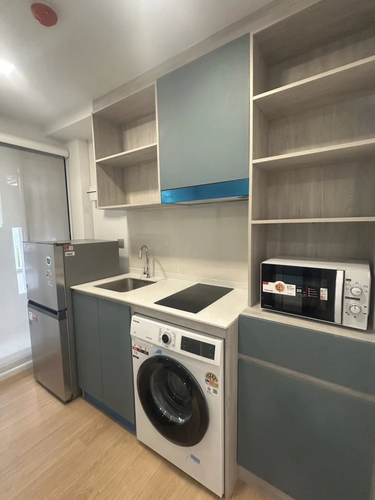 For rent Atmoz Kanaal Rangsit, a nice room with complete furniture and facilities. Don't miss out on this great deal.