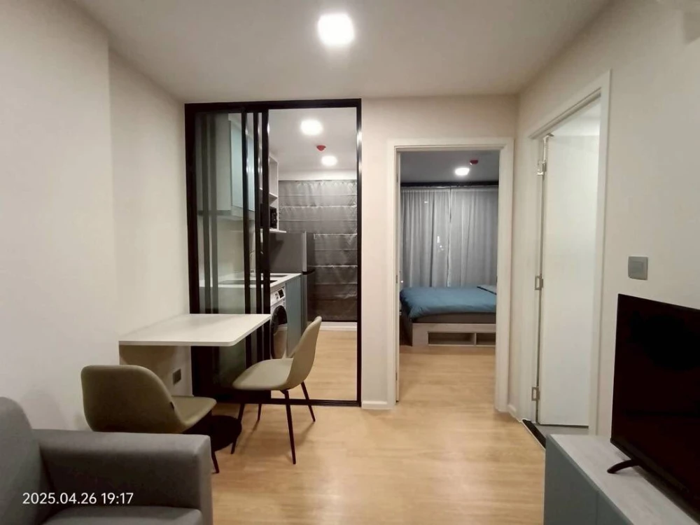 For rent: Atmoz Kanaal Rangsit, Building C, 7th floor, size 26 square meters, complete with furniture. Hurry and grab it now!