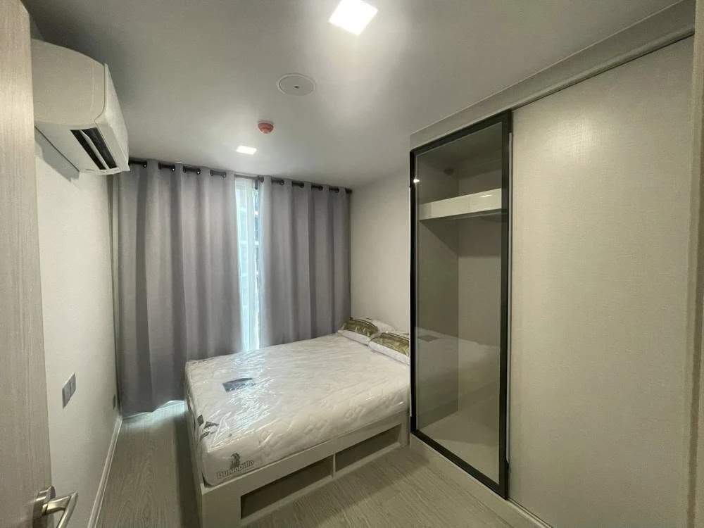 For rent: Atmoz Oasis Onnut, 8th floor, nice room, partitioned, fully furnished. Book now!