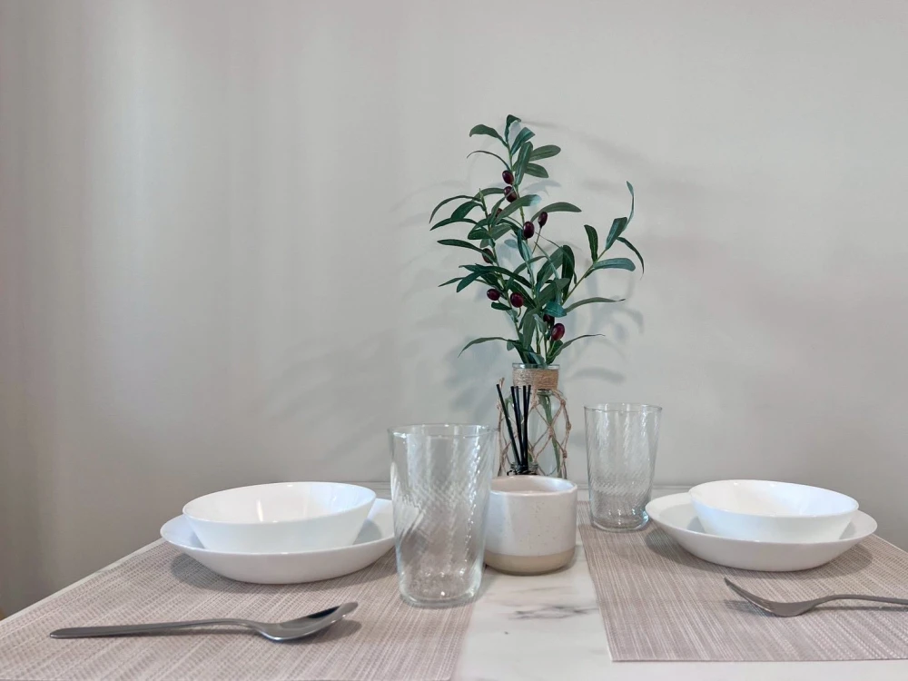 For rent: Atmoz Oasis Onnut, a lovely room with complete furniture and amenities. Reserve now before it's too late!