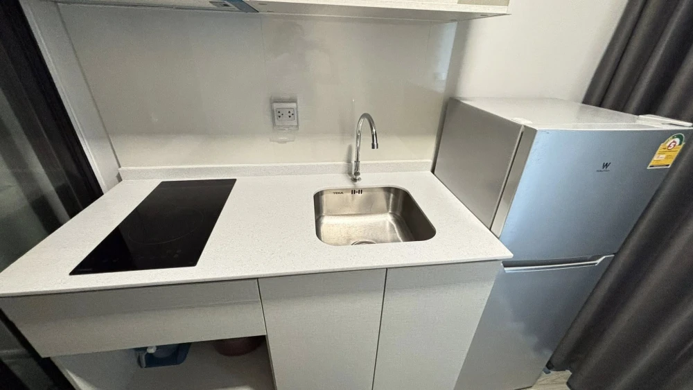 For rent: Atmoz Oasis Onnut, studio room, fully furnished and equipped, just bring your bags and move in!