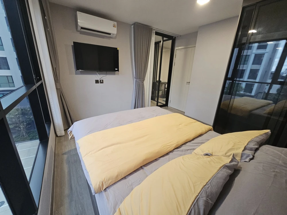 For rent: Atmoz Palacio Lat Phrao Wang Hin, 1 bed plus, 5th floor, swimming pool view, garden view, very good breeze, come and reserve now, don't dela