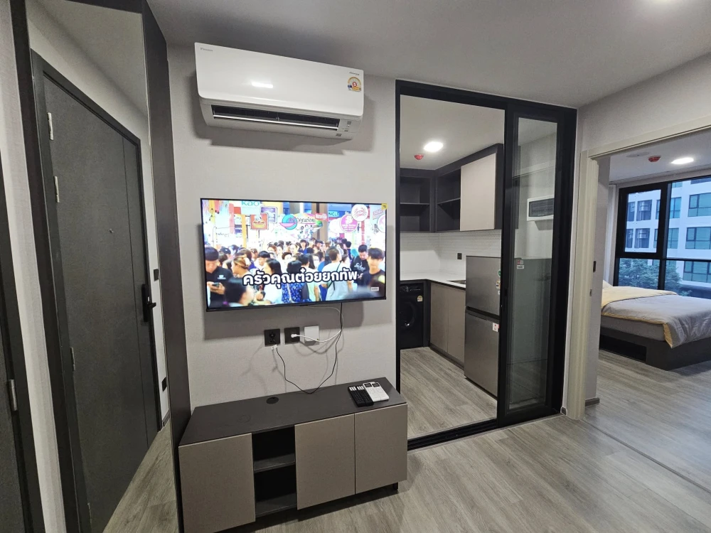 For rent: Atmoz Palacio Lat Phrao Wang Hin, 1 bed plus, 5th floor, swimming pool view, garden view, very good breeze, come and reserve now, don't dela
