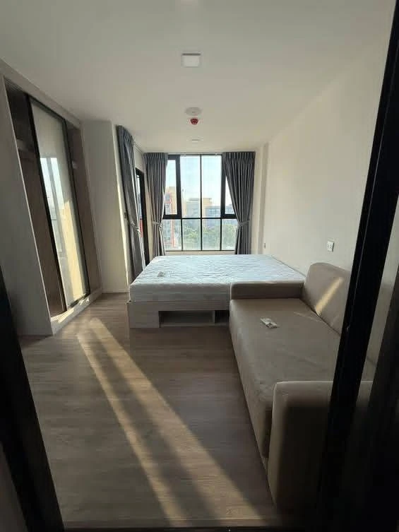 For rent: Atmoz Portrait Srisaman, 7th floor unit, fully furnished. Just bring your bags and move in!