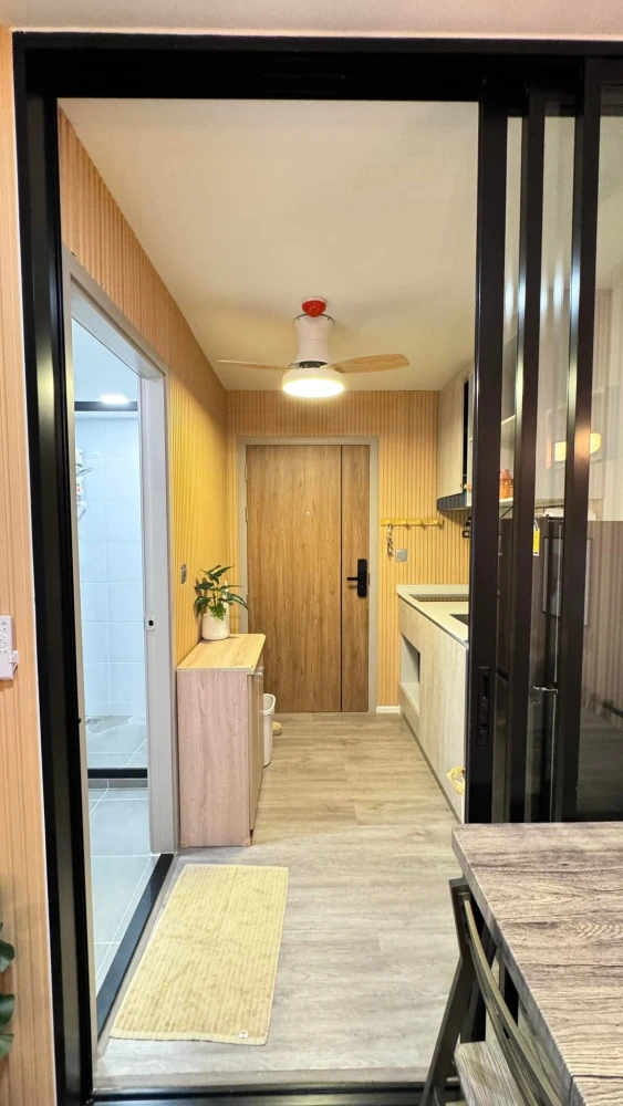 For rent: Atmoz Portrait Srisaman, Muji-style decorated room, fully furnished and ready to move in. Complete with all furniture and amenities.