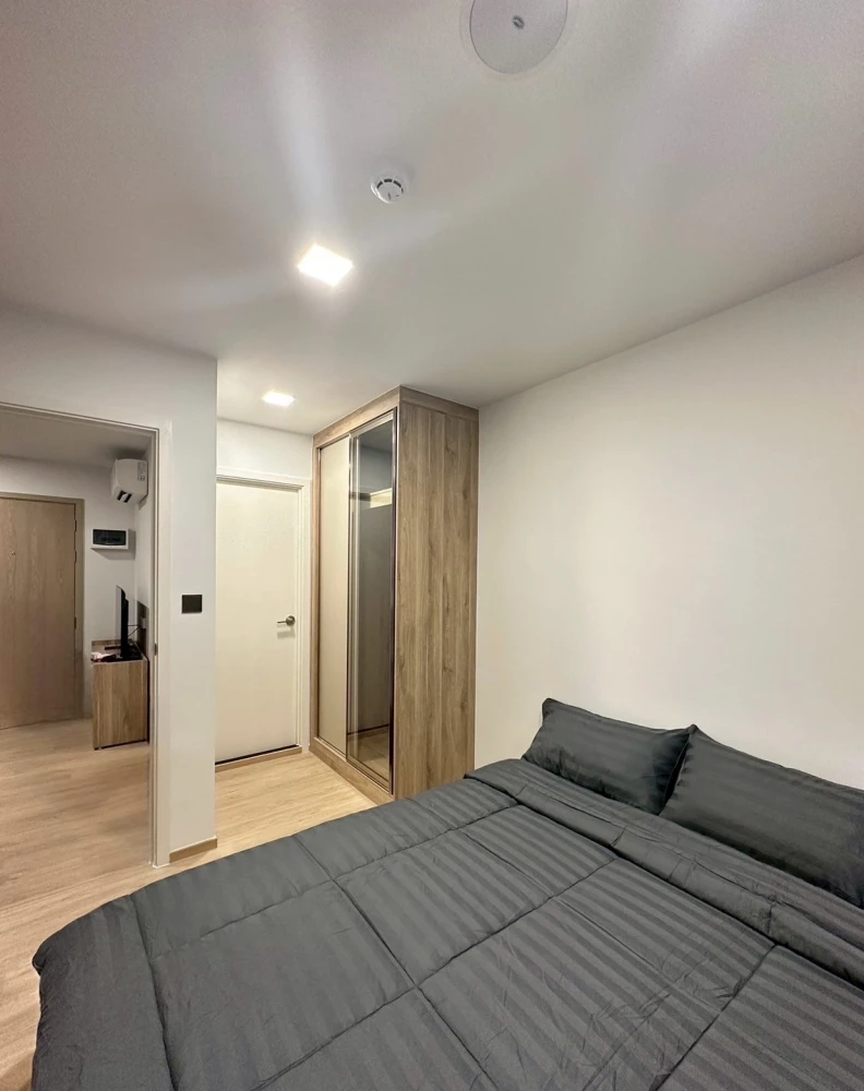 For rent: Atmoz Season Ladkrabang, 2nd floor, corner room, fully furnished, reserve now, hurry!