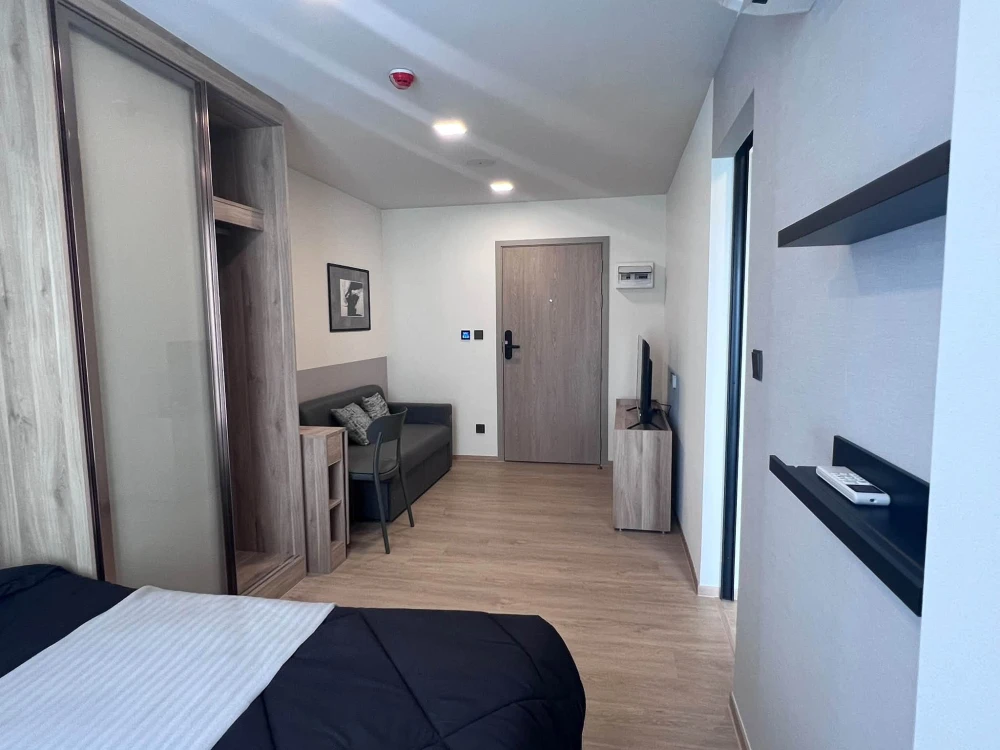 For rent: Atmoz Season Ladkrabang. Nice, fully furnished room in a great location. Book now!