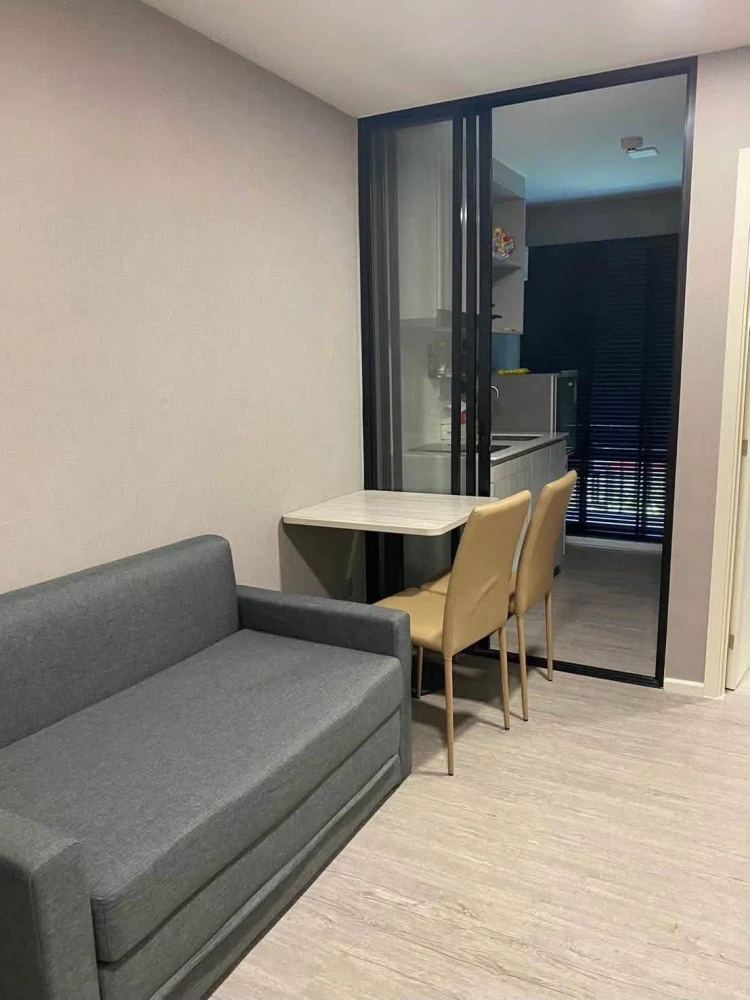 For rent: Atmoz Tropicana Bangna, 1 bedroom, 1 bathroom, 5th floor. Complete facilities. Don't miss this great opportunity!