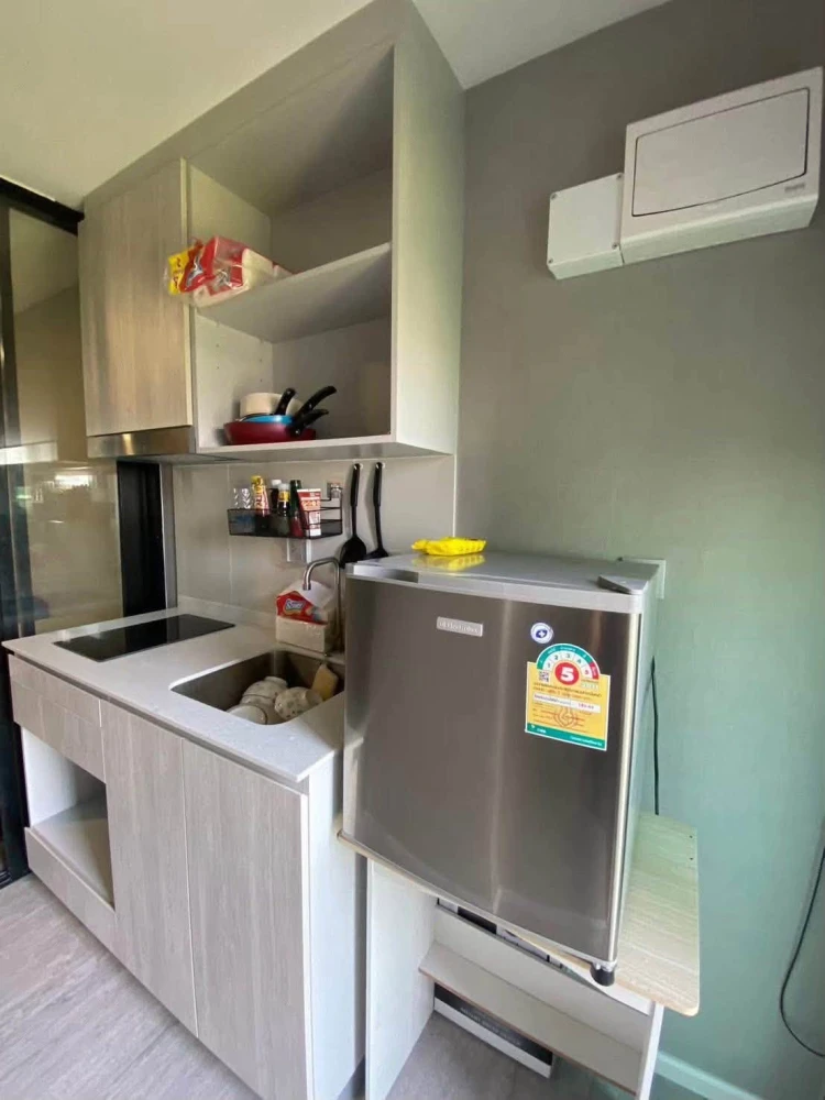 For rent: Atmoz Tropicana Bangna, 1 bedroom, 1 bathroom, 5th floor. Complete facilities. Don't miss this great opportunity!