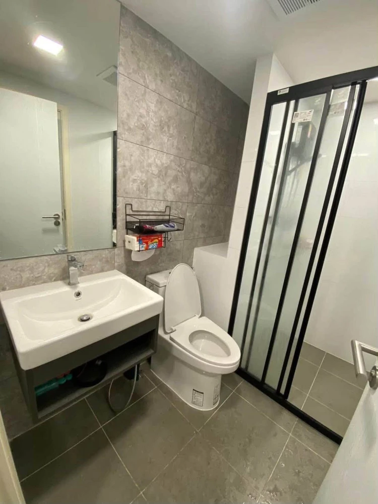 For rent: Atmoz Tropicana Bangna, 1 bedroom, 1 bathroom, 5th floor. Complete facilities. Don't miss this great opportunity!