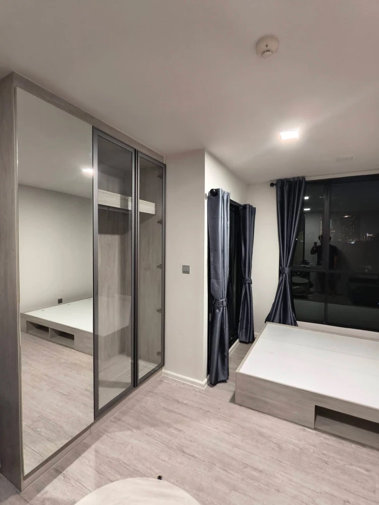 For rent: Atmoz Tropicana Bangna, 4th floor unit. Great location, convenient transportation, fully furnished. Don't miss out!