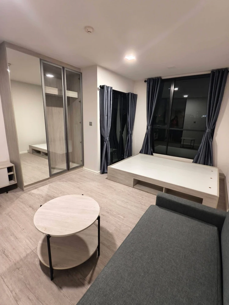 For rent: Atmoz Tropicana Bangna, 4th floor unit. Great location, convenient transportation, fully furnished. Don't miss out!