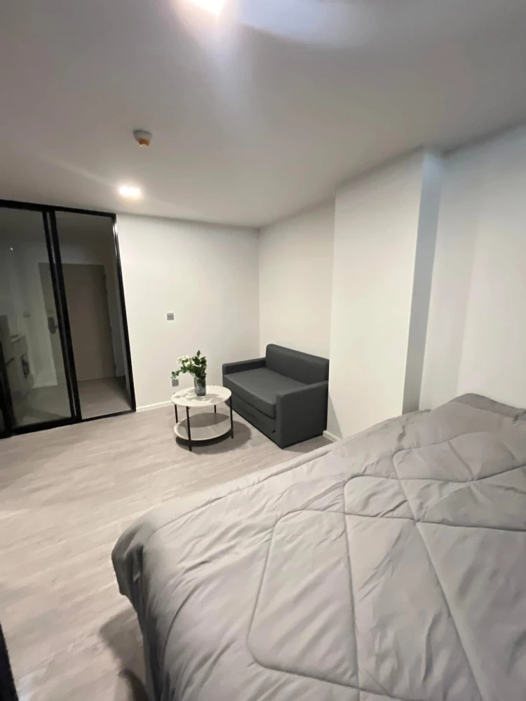 For rent: Atmoz Tropicana Bangna. Nice room, fully furnished with appliances. Just bring your personal belongings and move in! Book now before it's to