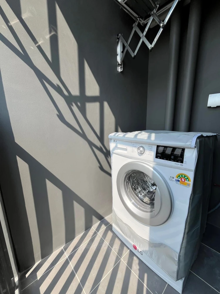For rent: Atmoz Tropicana Bangna. Nice room, fully furnished with appliances. Just bring your personal belongings and move in! Book now before it's to