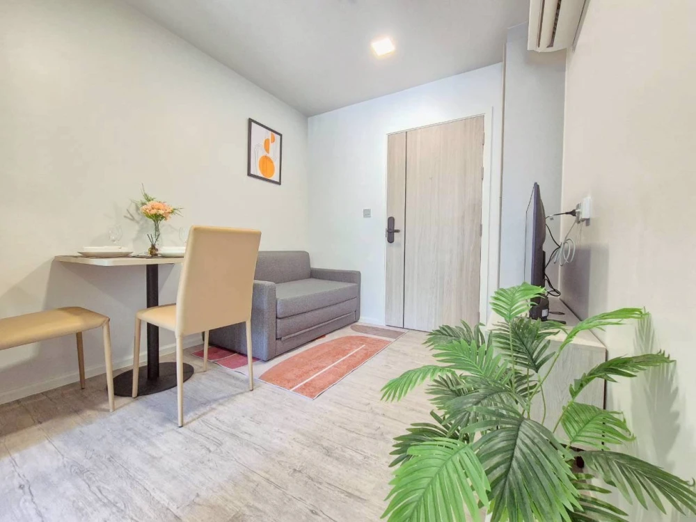 ให้เช่า Atmoz Tropicana Bangna ห้องพร้อมอยู่ เฟอร์พร้อม จองเลย