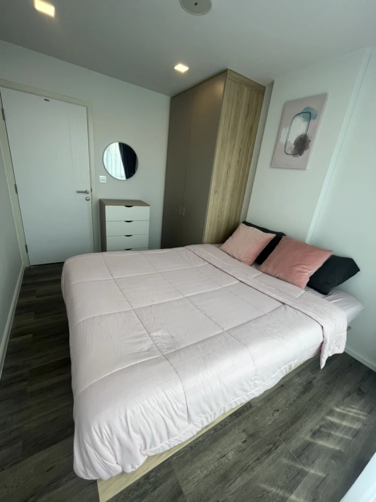 For rent Atmoz Ratchada-Huai Khwang Nicely decorated Complete set of furniture + electrical appliances. Reserve now.