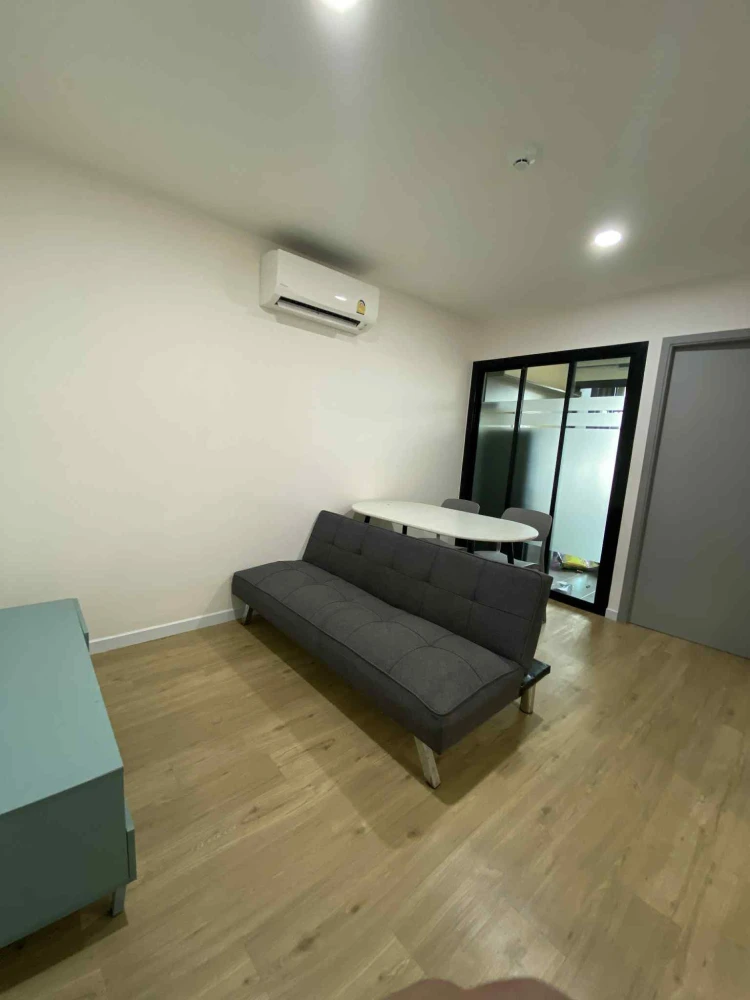 For rent: Attitude BU 2 bedrooms, good location, comes with furniture and complete amenities, just bring your bags and move in!