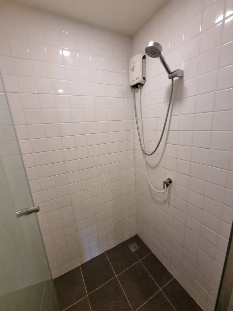 For rent: Attitude BU, 4th floor unit. Great location, convenient transportation, fully furnished. Don't miss out on this great deal!