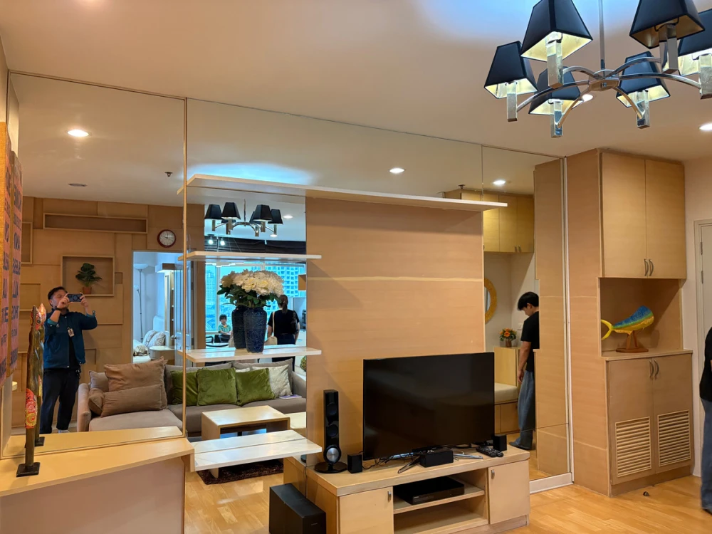 For rent: Baan Chao Praya, 12th floor, fully furnished unit. Book now! Don't miss out! Hurry!