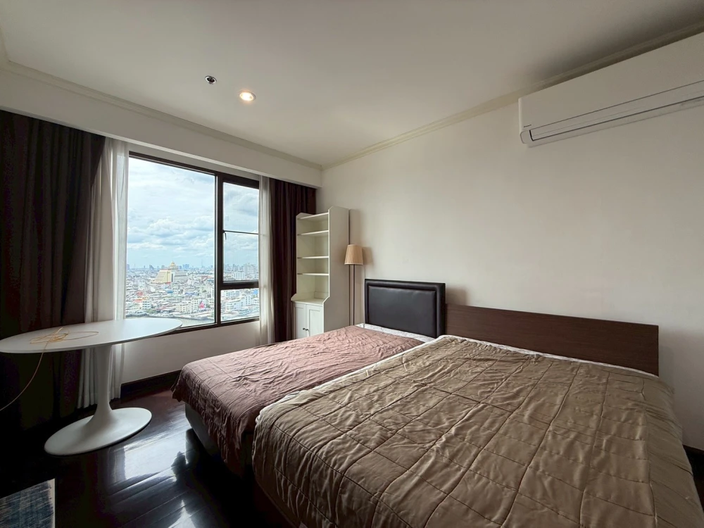 For rent: Baan Chao Praya, 20th floor, stunning Chao Phraya river view, fully furnished. Book now! Don't miss out!