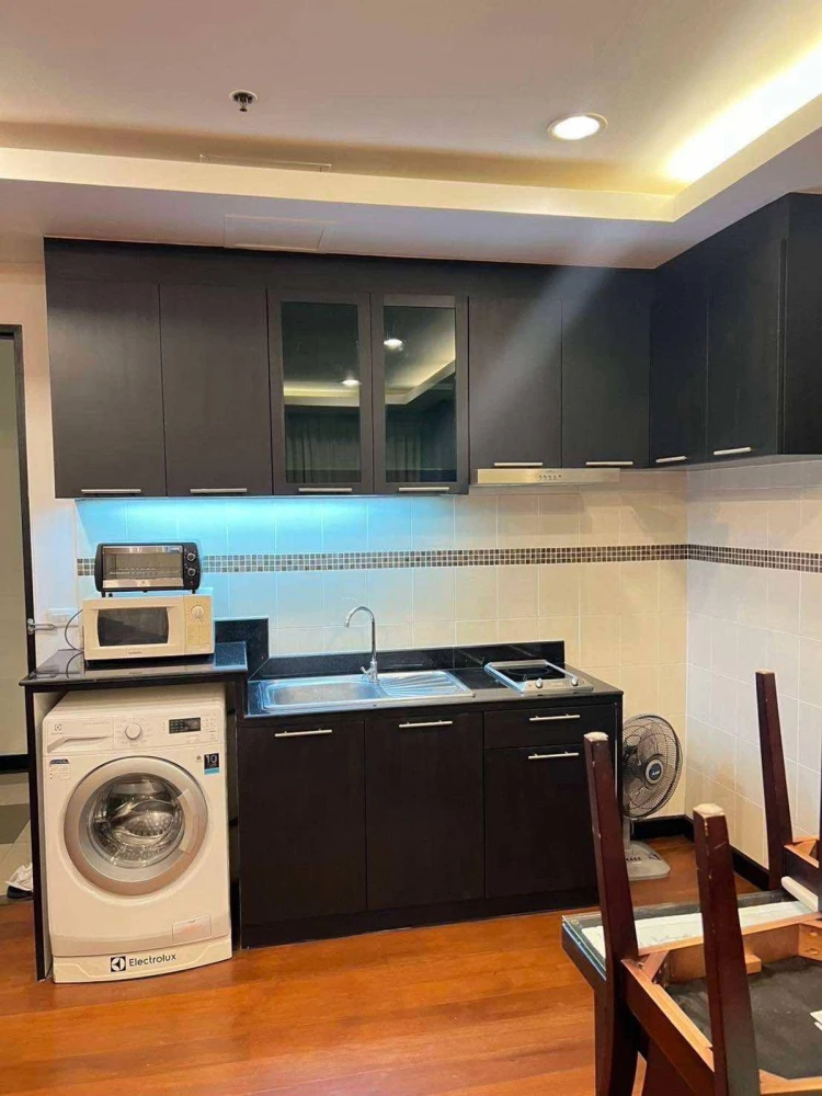 For rent: Baan Klang Krung Siam-Pathumwan, 21st floor, nice room, fully furnished, reserve now!