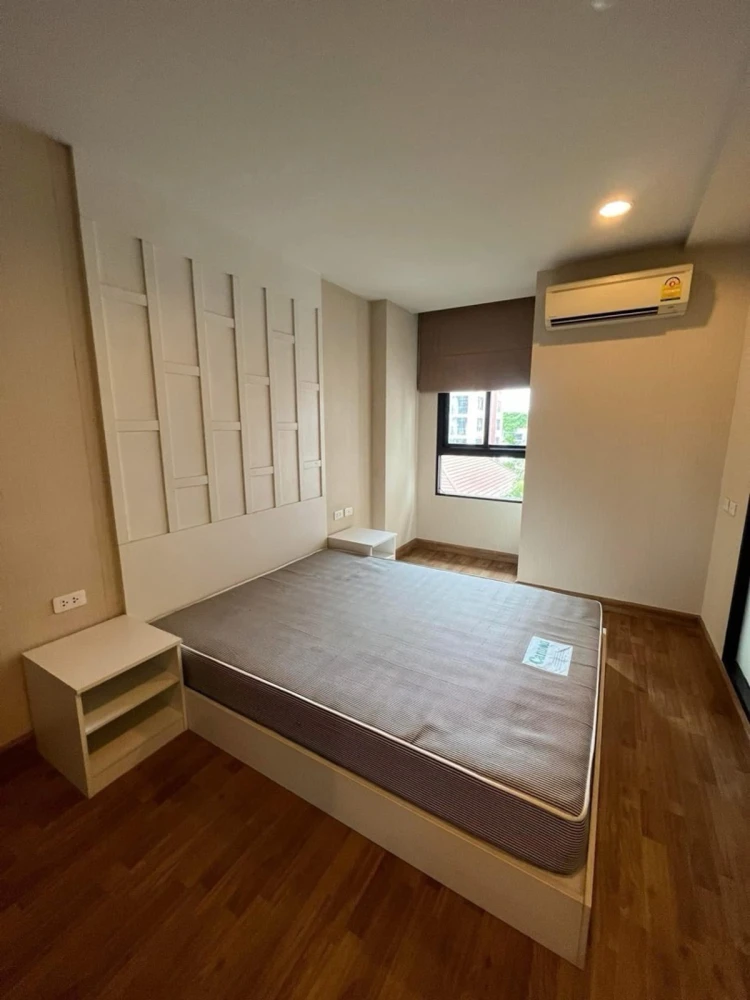 For rent: Baan Navatara, 5th floor, pool view, fully furnished, reserve now, hurry!