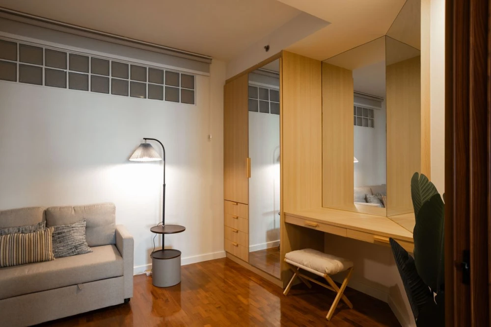 For rent: Baan-Nonsi, 15th floor, beautiful fully furnished unit. Book now! Don't miss out!