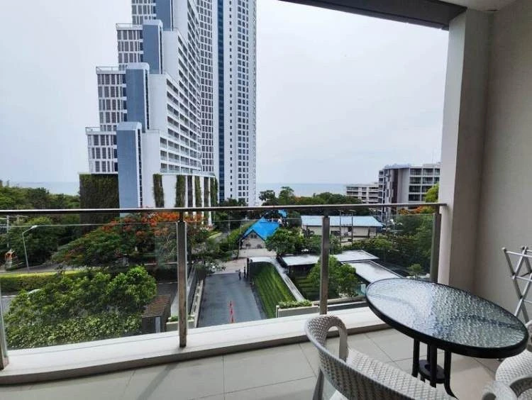 ให้เช่า Baan Plai Haad ชั้น 5 ห้องกว้าง ตกแต่งสวยมาก ต้องจัดแล้ว